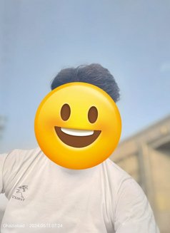 Lucky - Male எஸ்கார்ட் in Ghaziabad Photo 1 of 1