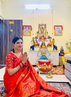 Annie Rawat - Transsexual escort in Indore Photo 1 of 1