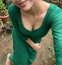 Rose - escort in Tirupati