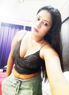 Seema - एस्कॉर्ट in Kolkata Photo 2 of 4