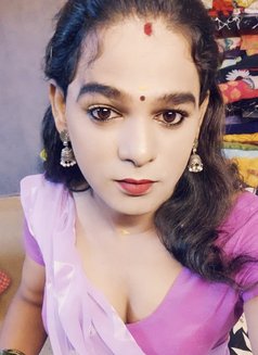 Shemale Chennai Keerthana - Transsexual escort in Chennai Photo 3 of 4