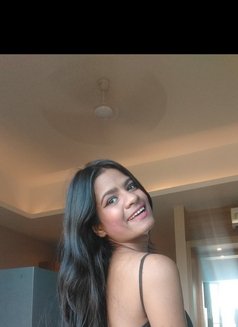 Vedika - escort in New Delhi Photo 2 of 4