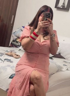 Shreyashi Female Escort Agra - escort in Agra Photo 2 of 4