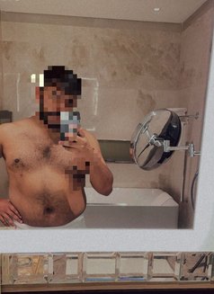 Coming tonight! Sensual Massage & Fun! - Male एस्कॉर्ट in Surat Photo 1 of 1