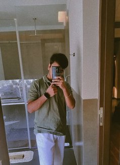 Pream - Male escort in New Delhi Photo 3 of 3