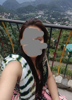 Rashmi - escort in Noida Photo 3 of 3