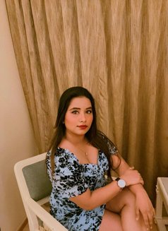 Cash on Delivery Available Anytime - एस्कॉर्ट in Chennai Photo 2 of 4