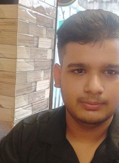 Sikander - Male escort in Mumbai Photo 1 of 1