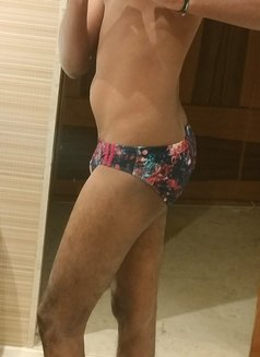 Krishnachowdary - Male எஸ்கார்ட் in Hyderabad Photo 3 of 4