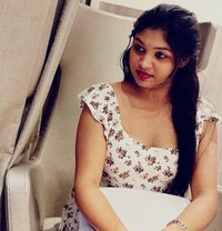 Devika - एस्कॉर्ट in Bangalore