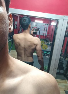 Mickey Singh - Male এস্কর্ট in Raipur Photo 1 of 3