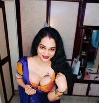Sujithra Sexy Trans Sweety Malluhot Girl - Transsexual escort in Chennai