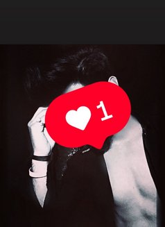 Sidharth - Male escort in New Delhi Photo 1 of 2