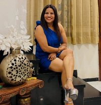 Anushka Escorts Service and Cell Girls S - एस्कॉर्ट in Gurgaon