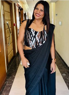 Anushka Escorts Service and Cell Girls S - ఎస్కార్ట్ in Gurgaon Photo 2 of 2