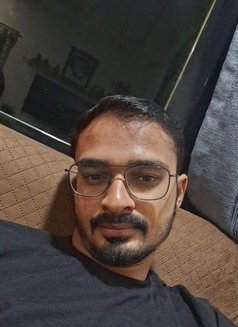 Shiva - Male एस्कॉर्ट in Surat Photo 1 of 2