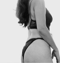 Young Girl for Outcalls Only - adult performer in New Delhi