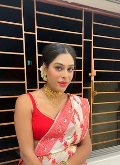 Online Cam Services Hot Top Big Dick She - Transsexual ఎస్కార్ట్ in Kolkata Photo 7 of 10