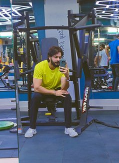 Parvinder - Male एस्कॉर्ट in New Delhi Photo 1 of 4