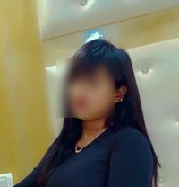 Am Nidhi Real Meet and Cam Fun - एस्कॉर्ट in Mumbai
