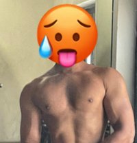Deep - Male escort in New Delhi