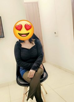Ruhi - escort in Noida Photo 1 of 2