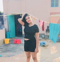 I'm Simran Independent Girl With Place - एस्कॉर्ट in New Delhi