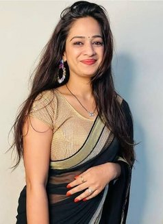 Sweetisharma - एस्कॉर्ट in Bangalore Photo 1 of 1