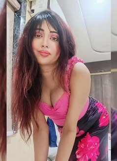 🆂🆄🅽🅰🆈🅽🅰 HONEST FEMININE COURTESAN - Transsexual எஸ்கார்ட் in Kolkata Photo 28 of 30