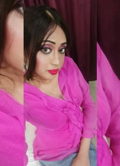 🆂🆄🅽🅰🆈🅽🅰 HONEST FEMININE COURTESAN - Transsexual எஸ்கார்ட் in Kolkata Photo 14 of 30
