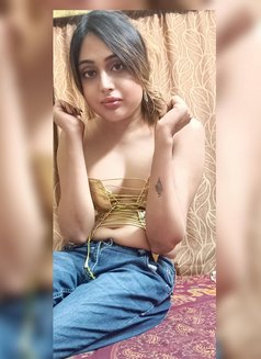 🆂🆄🅽🅰🆈🅽🅰 HONEST FEMININE COURTESAN - Transsexual எஸ்கார்ட் in Kolkata Photo 2 of 30