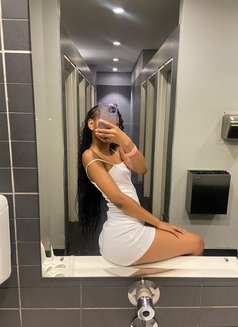 Hot Bea - escort in Bangalore Photo 1 of 4