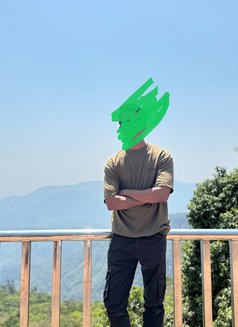 Hunk 8" Dick - Male எஸ்கார்ட் in Bangalore Photo 1 of 2