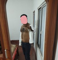 Anis - Male বয়স্ক পারফর্মার in Kolkata