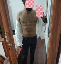 Anis - Male বয়স্ক পারফর্মার in Kolkata