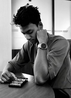 Aryan - Male escort in Lucknow Photo 1 of 3