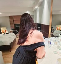 Bollywood Celebrity Escorts in Gurgaon - एस्कॉर्ट in Gurgaon