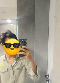 Madara 7+ inches - Male escort in Mumbai Photo 3 of 4