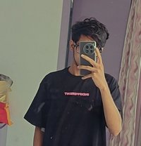 Madara 7+ inches - Male escort in Mumbai Photo 4 of 5