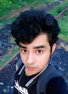 Nishiraaz - Male escort in Kolkata Photo 2 of 3