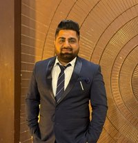 Sajan Sharma - Male एस्कॉर्ट in Chandigarh