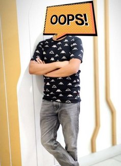 Naveen - Male এস্কর্ট in Ulhasnagar Photo 1 of 2