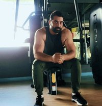 Itsmeshadu - Male escort in New Delhi