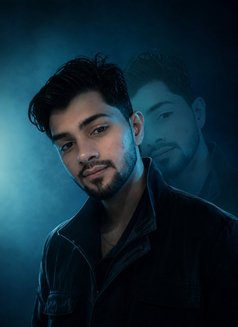 Rahat - Male escort in Mumbai Photo 1 of 3