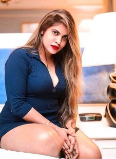 Vip Escort Service High Profile Girls - एस्कॉर्ट in Kochi Photo 1 of 1