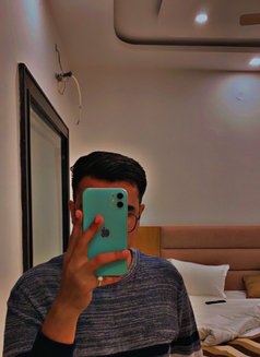 Lucifer - Male companion in Jodhpur Photo 1 of 6