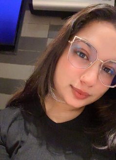 Roshni - escort in Lucknow Photo 3 of 5