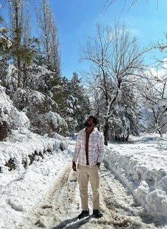 Connect for Fun and Kinkiest Experience - Male एस्कॉर्ट in Bangalore Photo 1 of 4