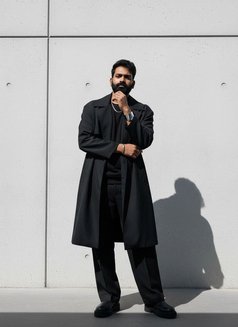 Connect for Fun and Kinkiest Experience - Male एस्कॉर्ट in Bangalore Photo 3 of 4