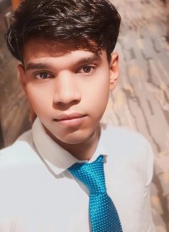 Gauravinhyderabad - Male escort in Hyderabad Photo 3 of 4